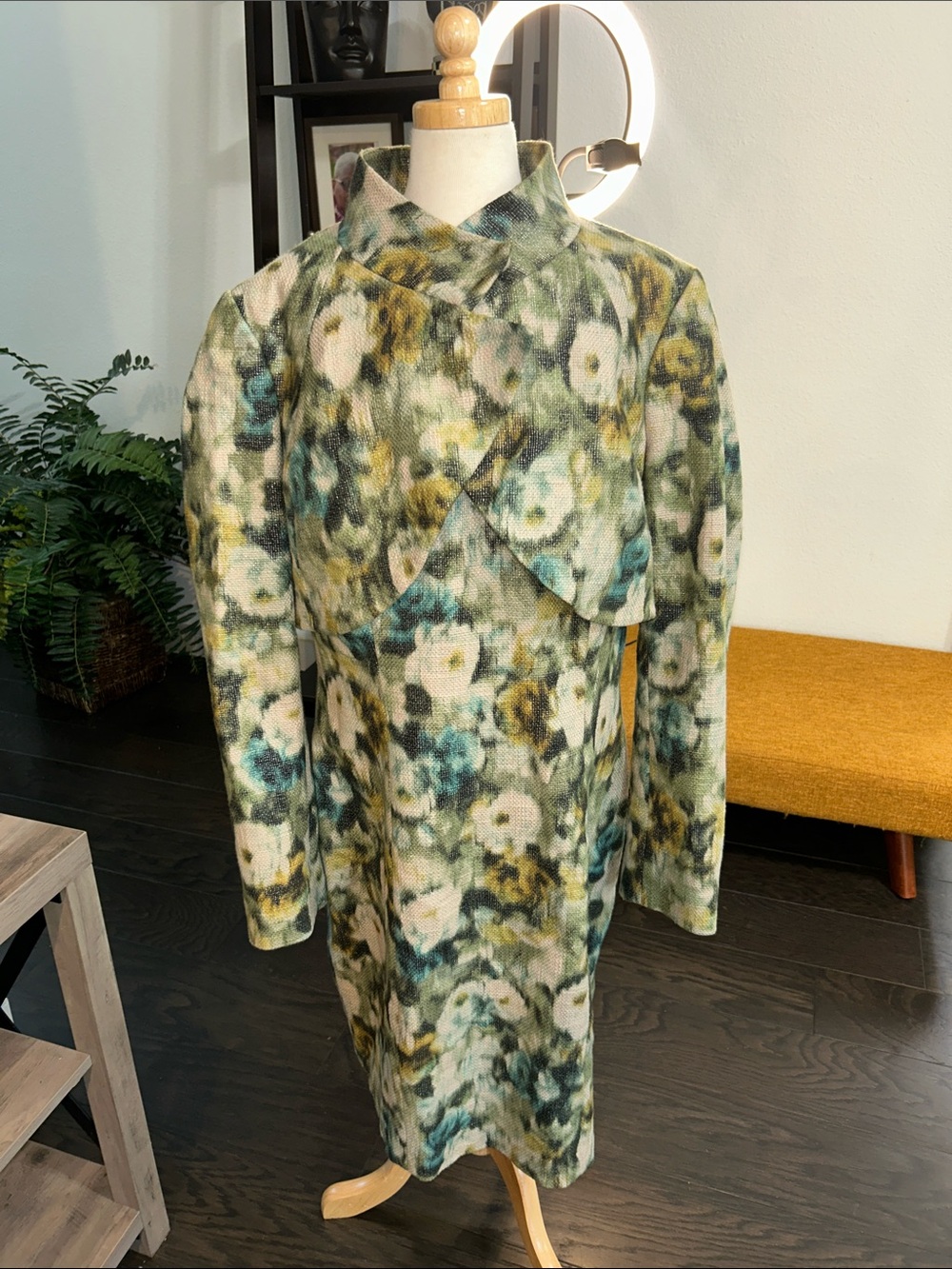 Kay Unger Green and Cream Floral-Print Coat